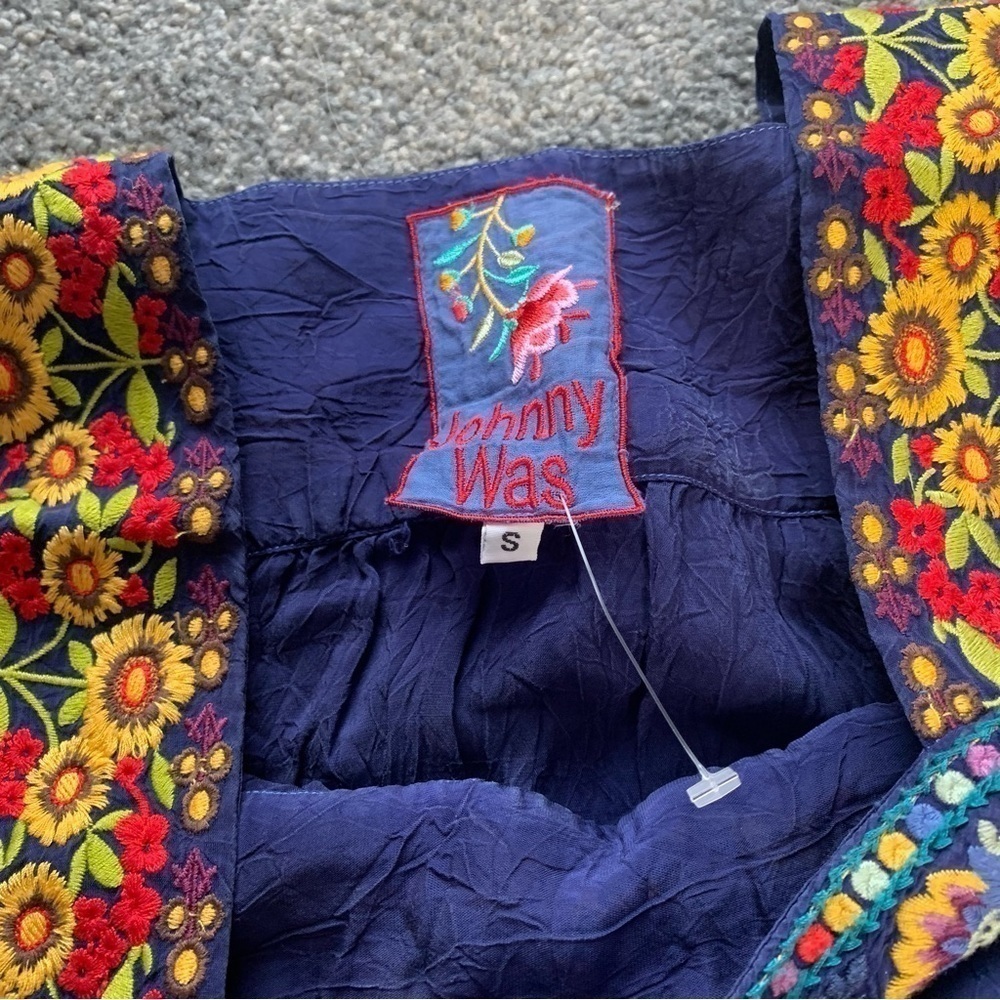 Johnny Was embroidered cap sleeve cinched waist mini dress - Picture 5 of 10